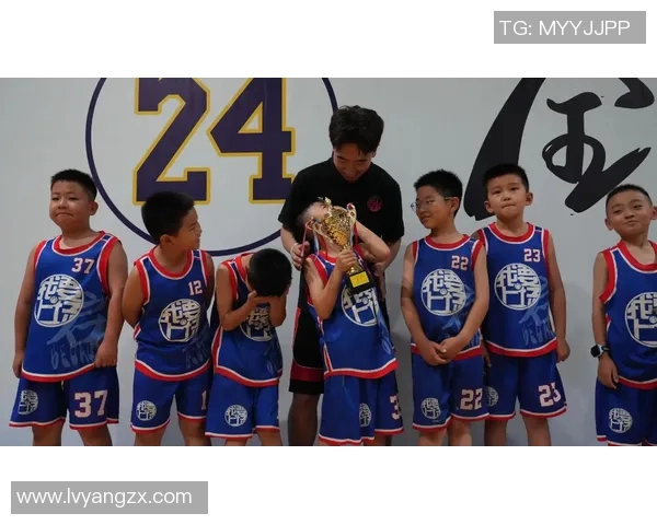 林书豪成名战精彩回顾与背后故事揭晓篮球奇迹的诞生之路