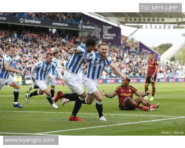 英格兰与美国友谊赛精彩对决展现足球魅力与团队精神